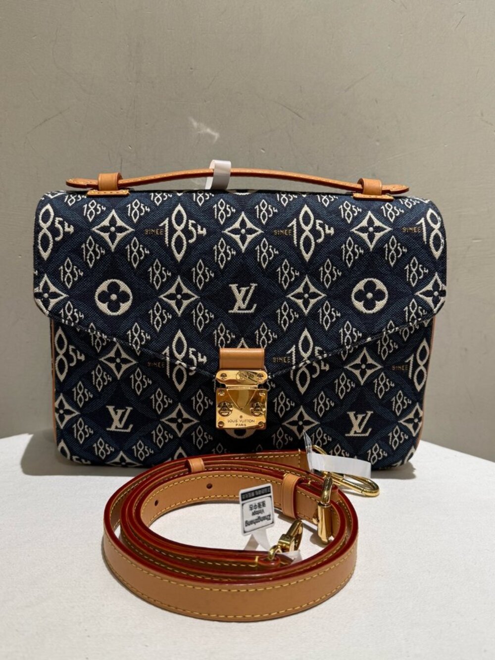 Louis Vuitton Pochette Métis 1854 Limited Edition Navy Canvas Messenger Bag
